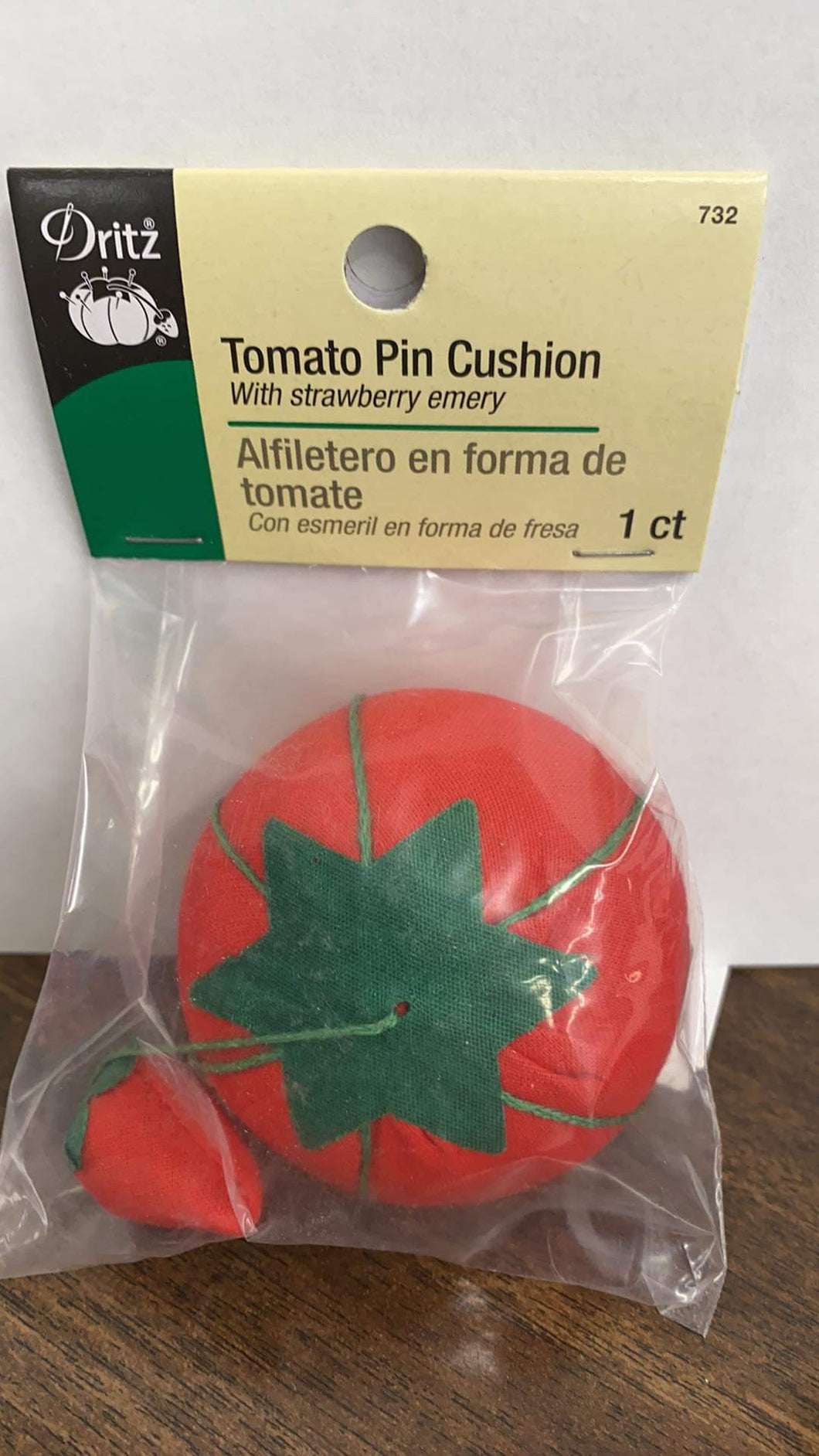 Frits Tomato Pin Cushion